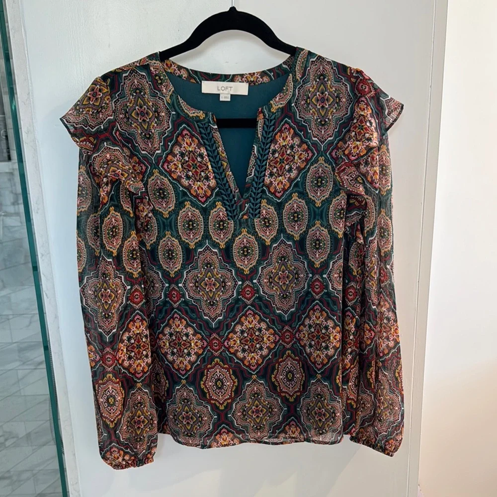 LOFT Patterned Blouse - Picture 1 of 8